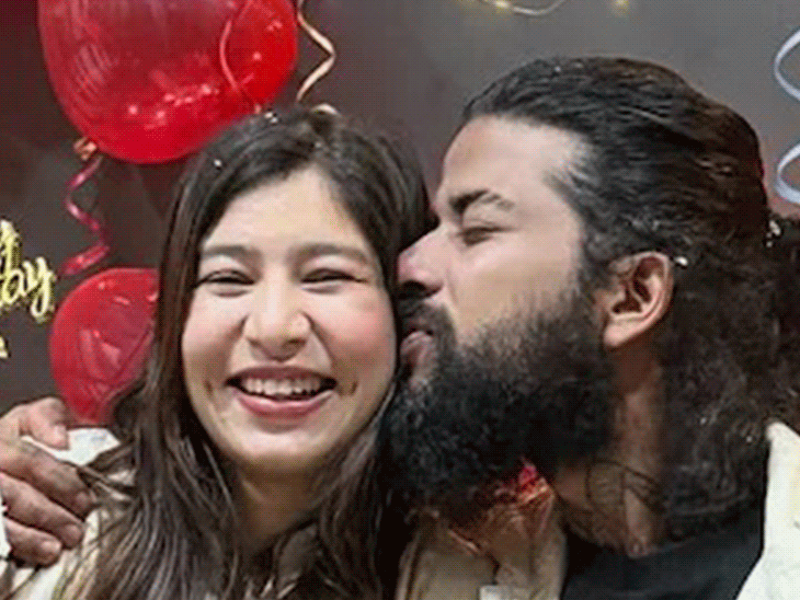 Anurag Doval and Ritika Chauhan become parents: On the auspicious occasion of Ram Navami, the couple shared the first glimpse of their first child on social media.