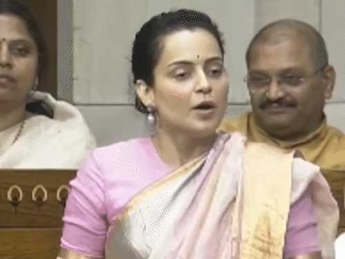 Kangana targeted Congress: Said- When I got the ticket, their spokesperson wrote to me, what is the price going on in the market?