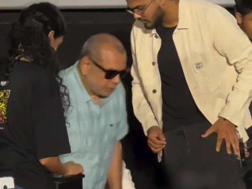 Priyadarshan-Paresh Rawal saved from falling in the event of ‘Bhoot Bangla’: Akshay Kumar said – such small horror moments keep happening with the team