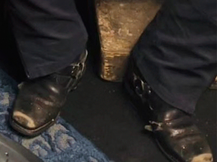 Salman Khan arrived at the event wearing torn shoes: People praised the simplicity; Later it was found out that these were luxury shoes worth lakhs