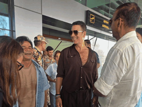 Actress Disha Patani ordered food from her father at the airport: Akshay Kumar ate with Akshara and Rajpal, said in Bareilly – enjoyed – Bareilly News
