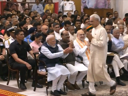 Did the Lucknow actor ignore PM Modi?: Anil Rastogi’s clarification – Made a mistake because of my age