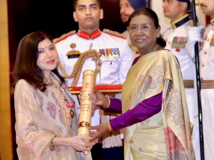 Singer Alka Yagnik became emotional after receiving Padma Bhushan: Said- I am going through a difficult phase; 2 years ago I suddenly lost my hearing and stopped singing.