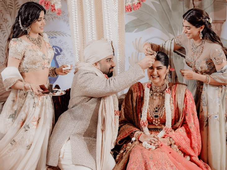 Anshula Kapoor got married to Rohan Thakkar: Step sisters Janhvi-Khushi performed the rituals, kept the photo of their late mother near the pavilion, Arjun Kapoor got emotional