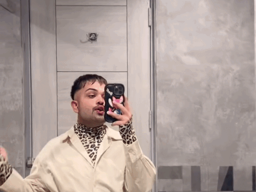 Nihang threatened Punjabi makeup artist: Said- Because of you boys are becoming gay; Made Sandhu said- God made me like this – Ludhiana News